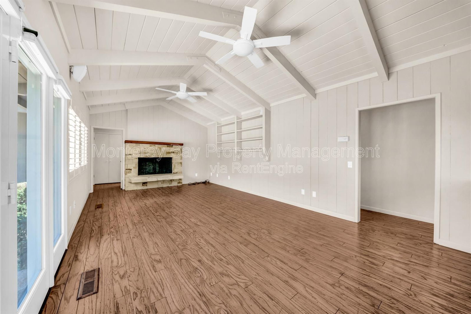 Gallery Image 31