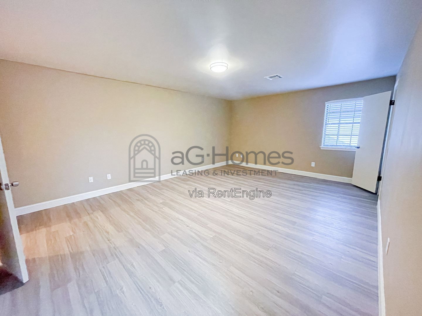 Gallery Image 19