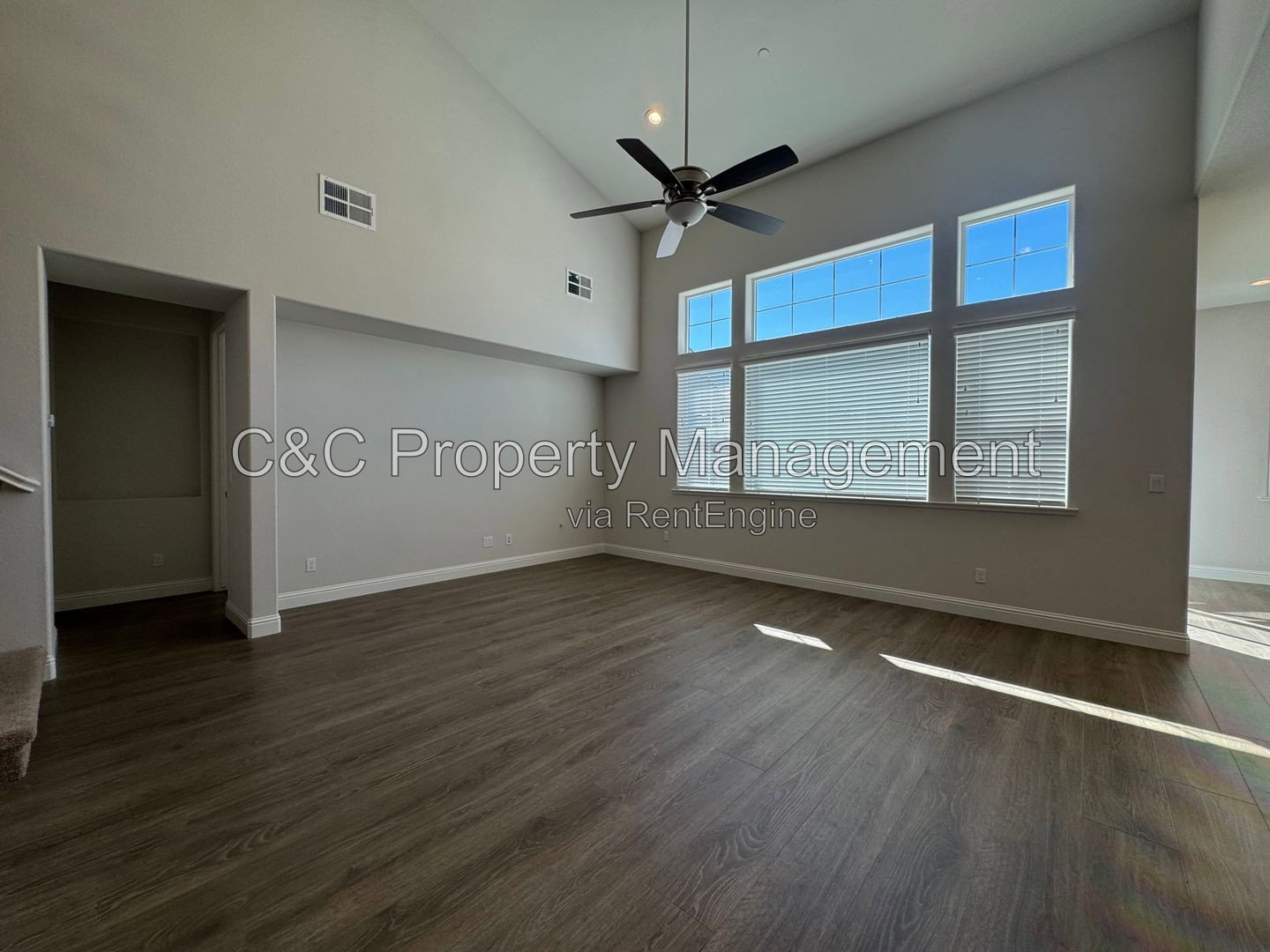 Gallery Image 17