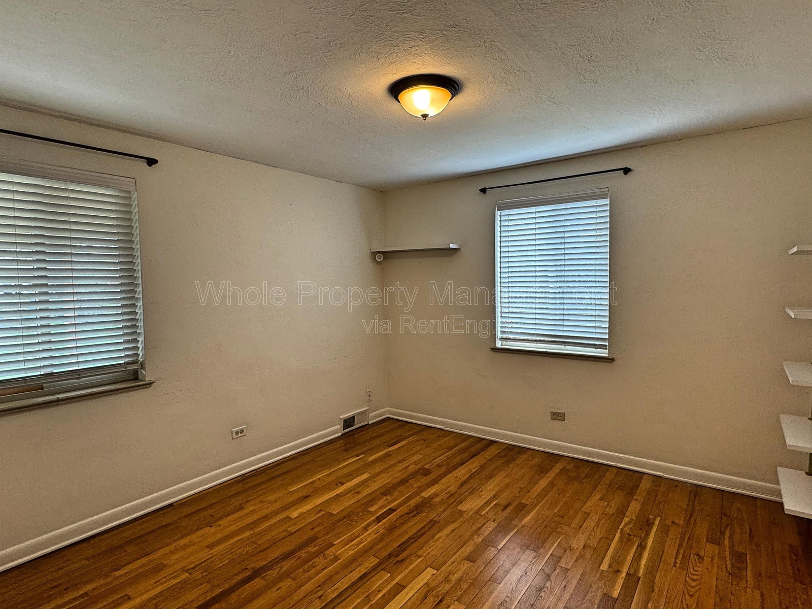 Gallery Image 15