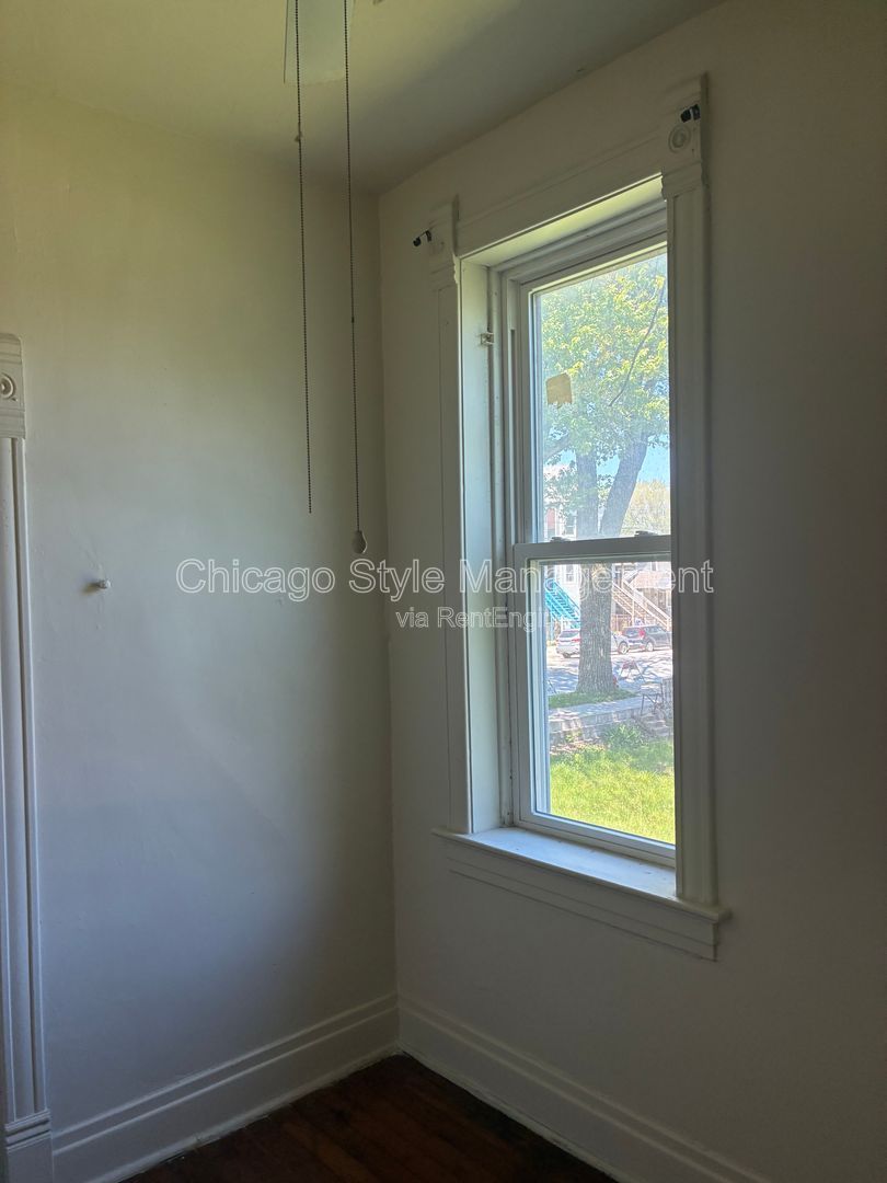 Gallery Image 14