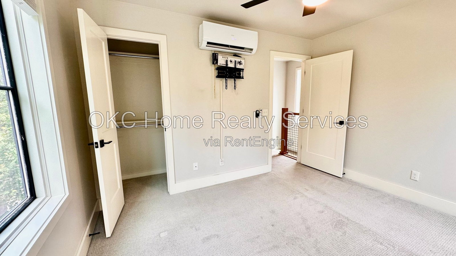 Gallery Image 16