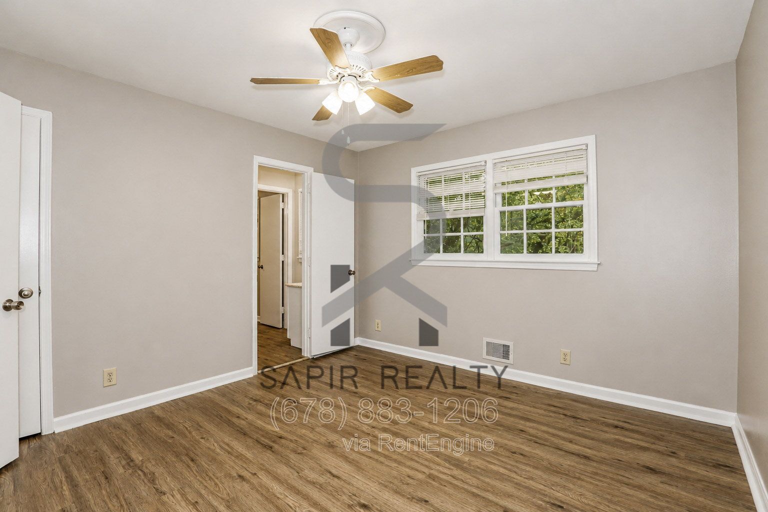 Gallery Image 16