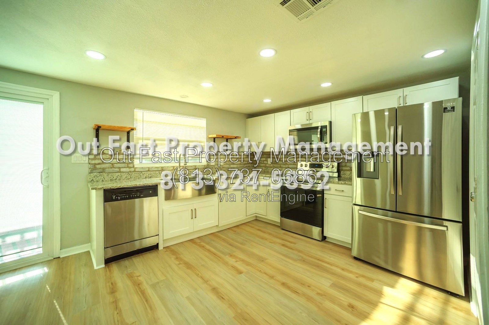 Gallery Image 12