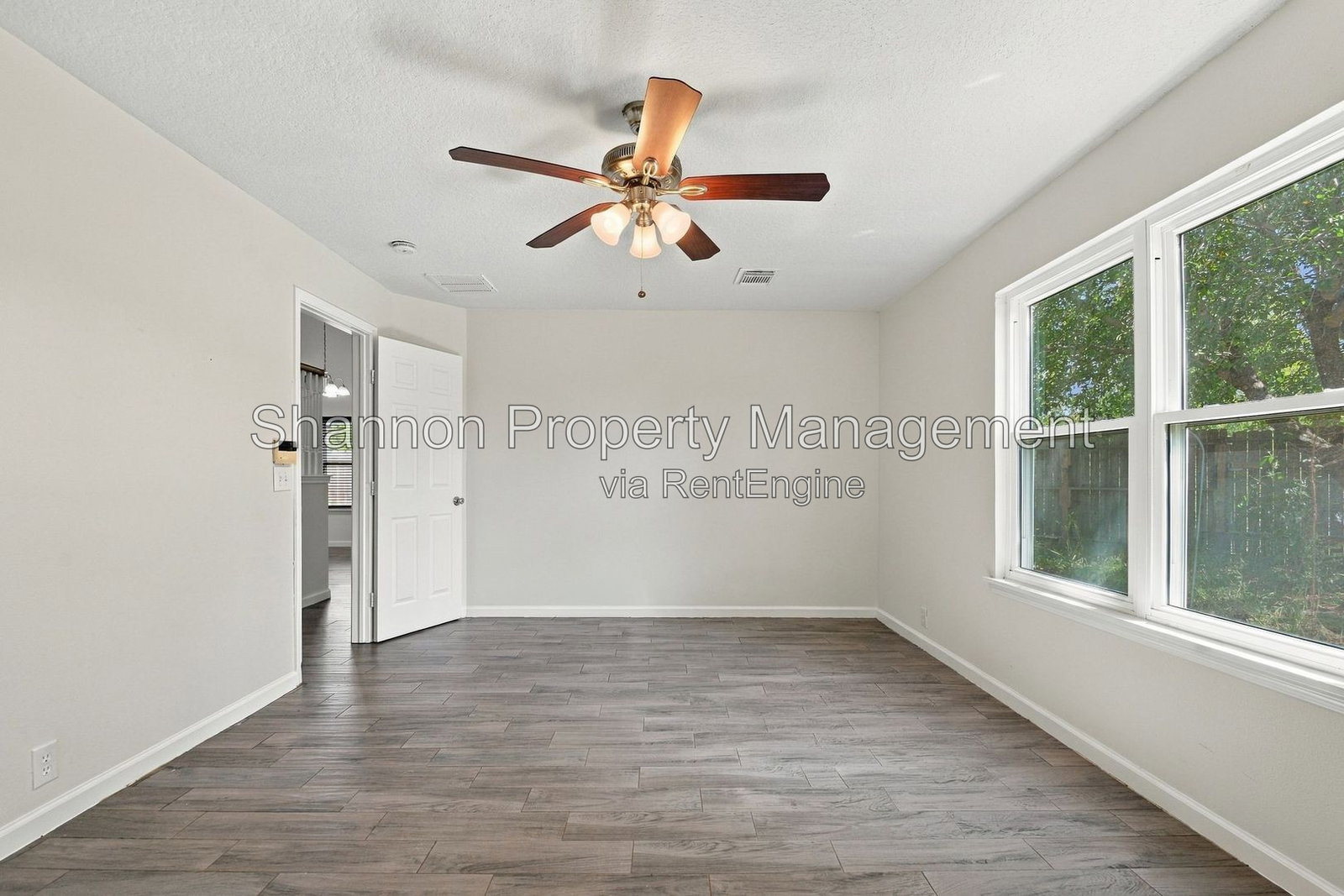 Gallery Image 21