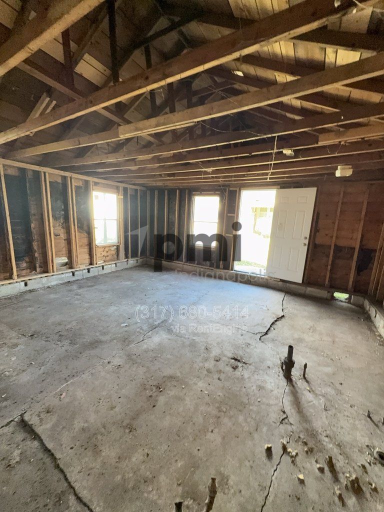 Gallery Image 30