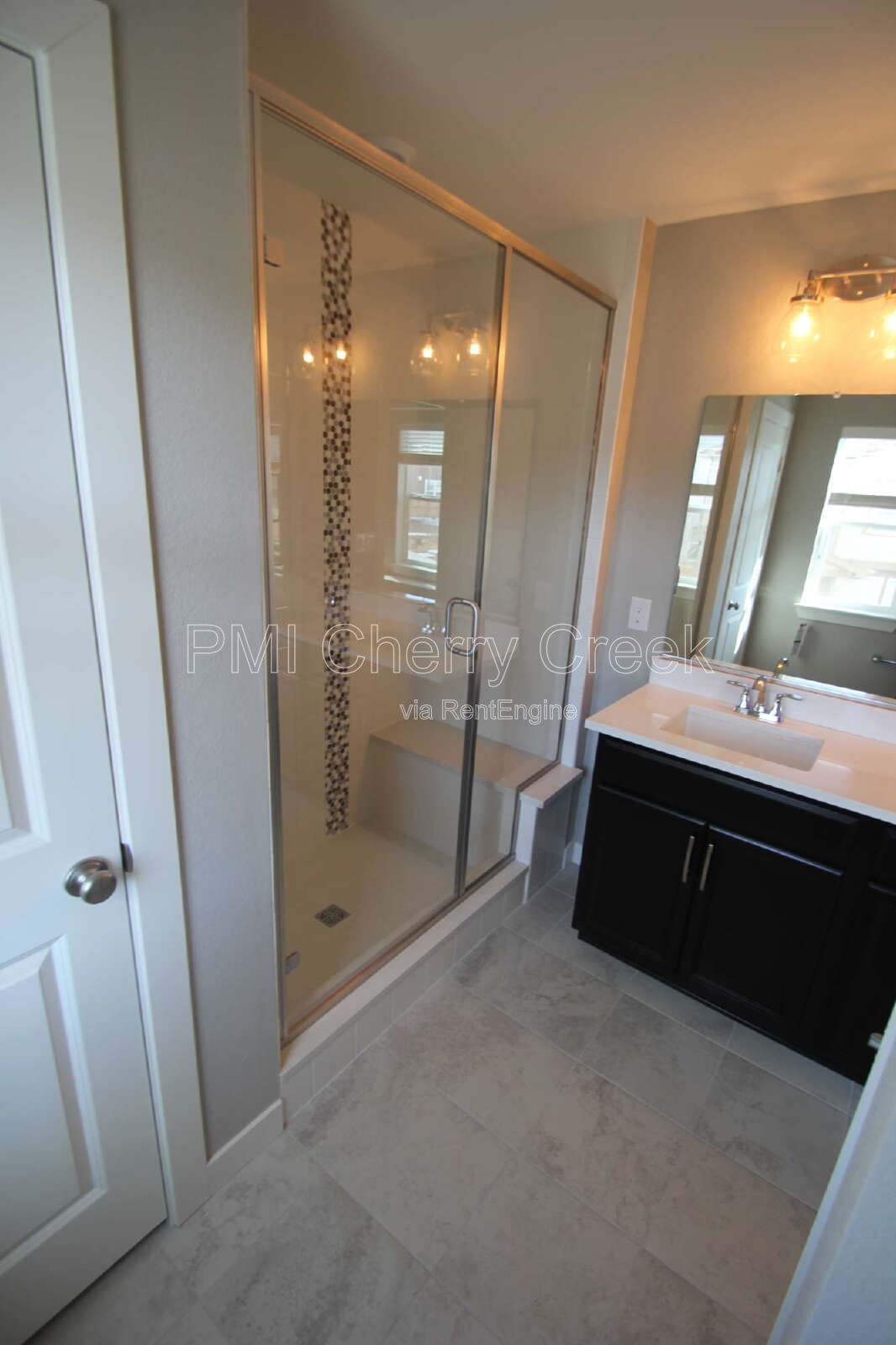 Gallery Image 33