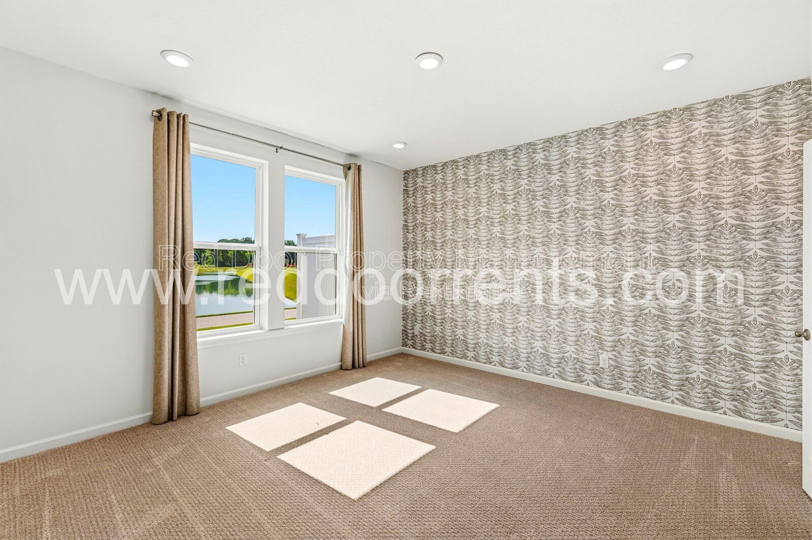 Gallery Image 16