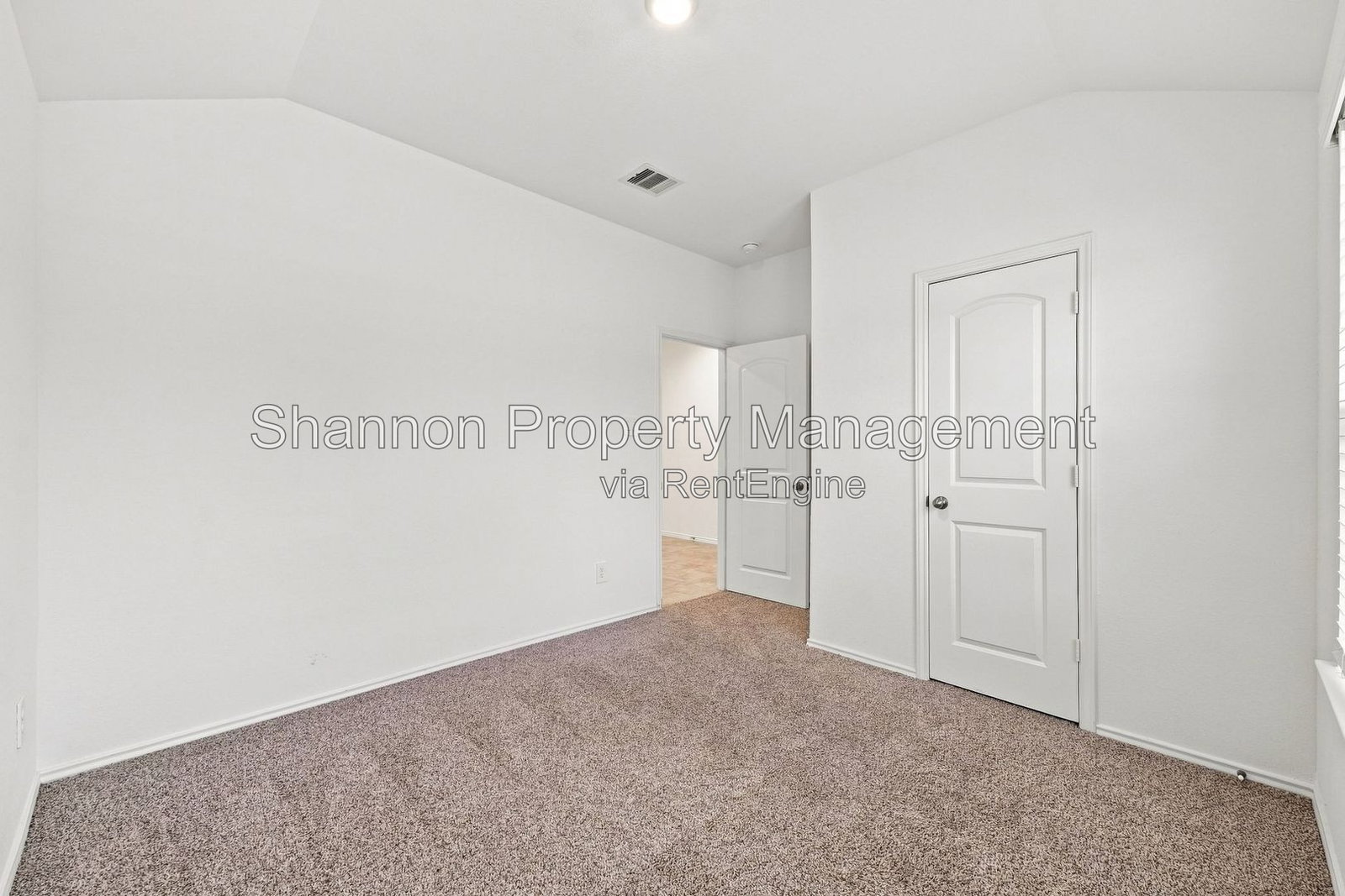 Gallery Image 39