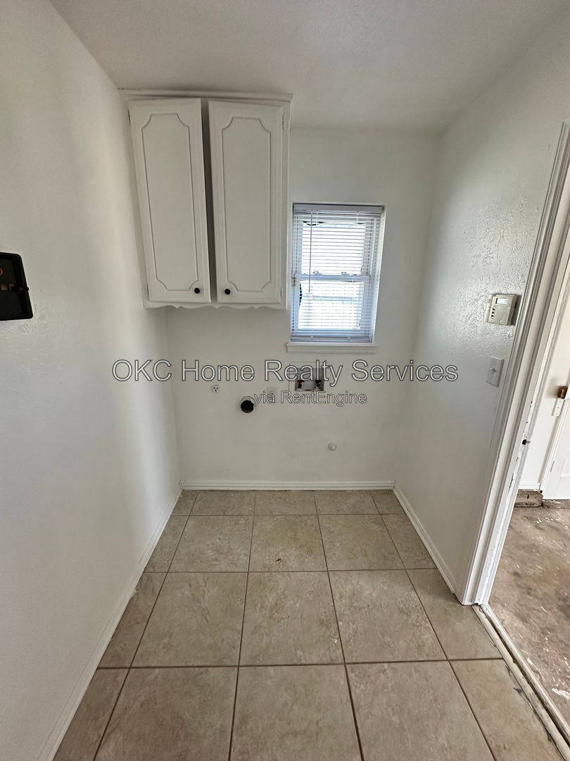 Gallery Image 22
