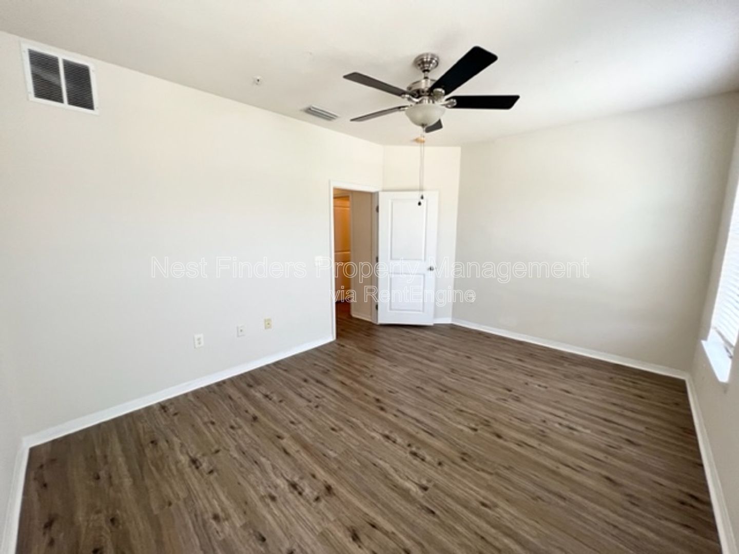 Gallery Image 21
