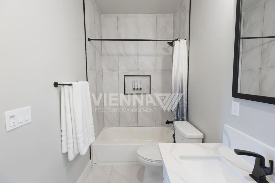 Gallery Image 38