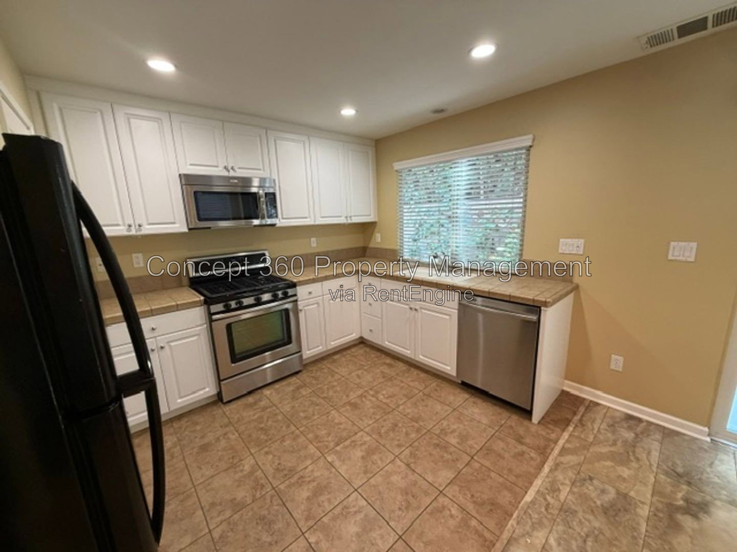 Gallery Image 17