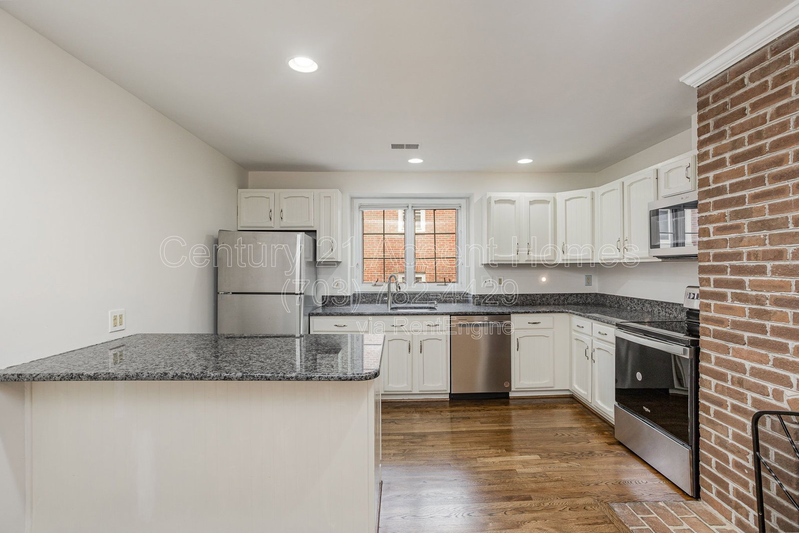 Gallery Image 13