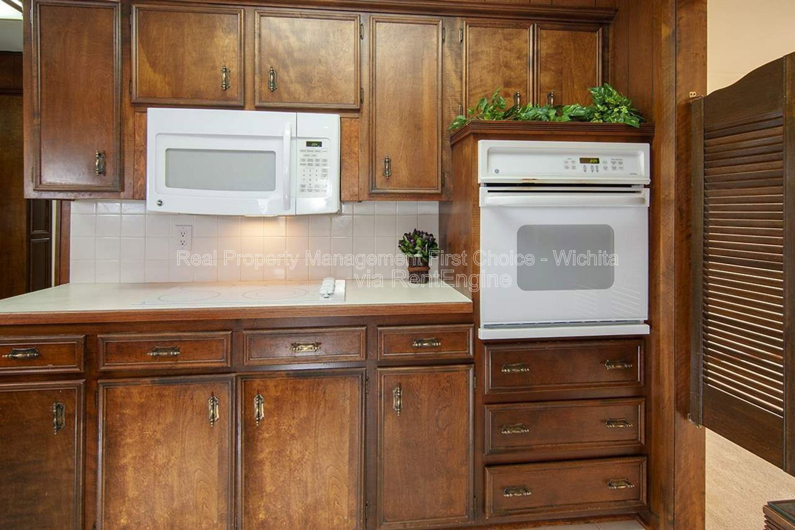Gallery Image 16