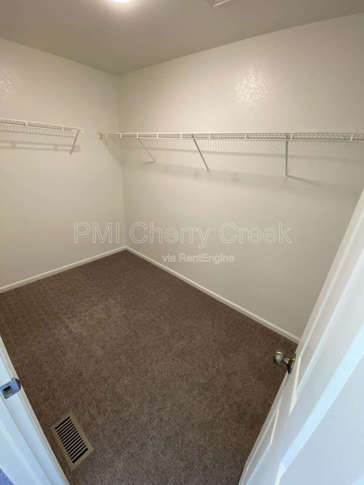 Gallery Image 21