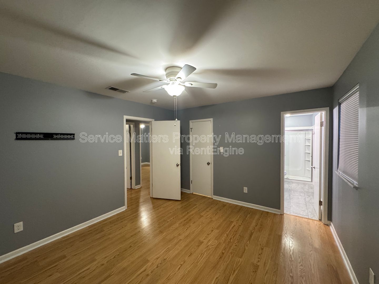 Gallery Image 17