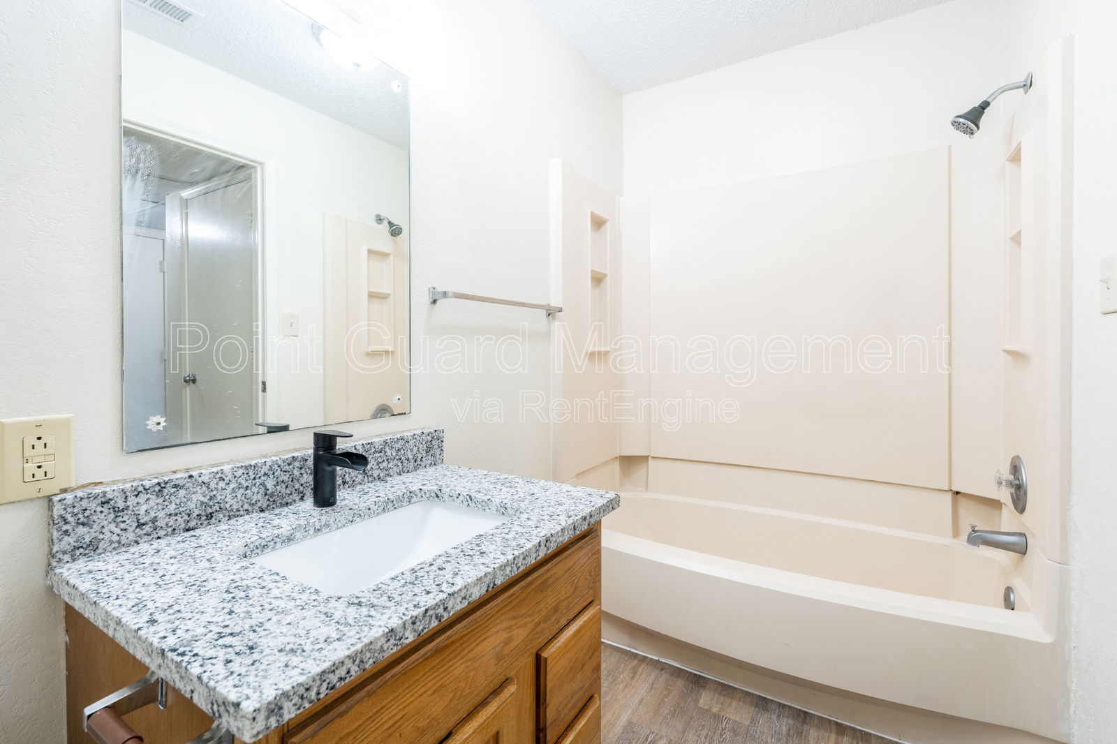 Gallery Image 17