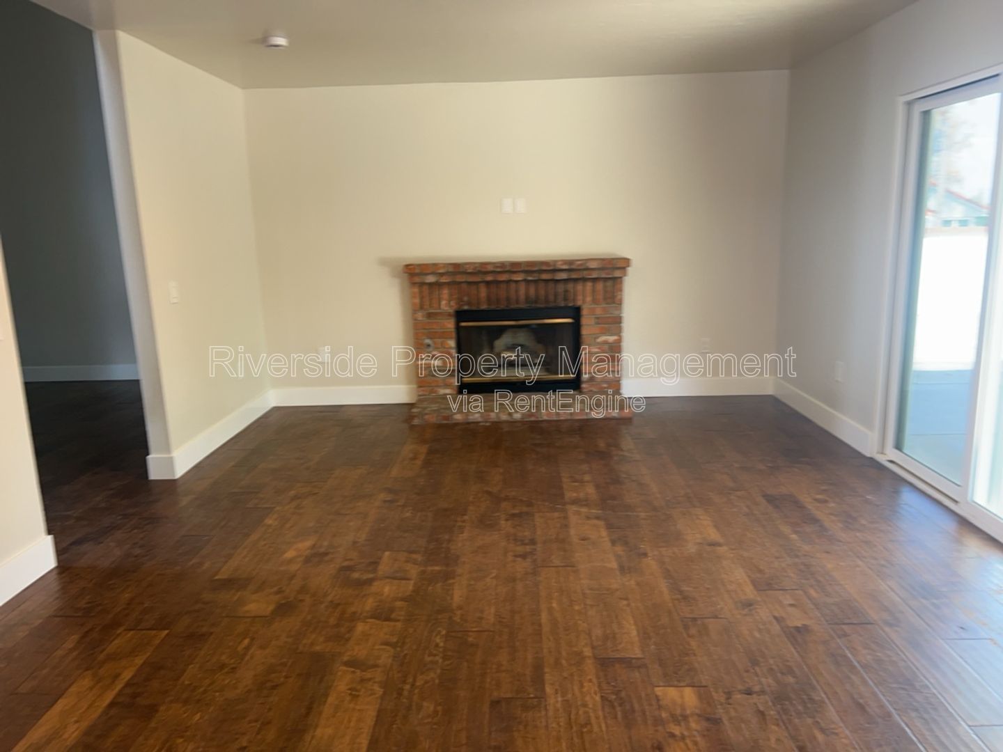 Gallery Image 16