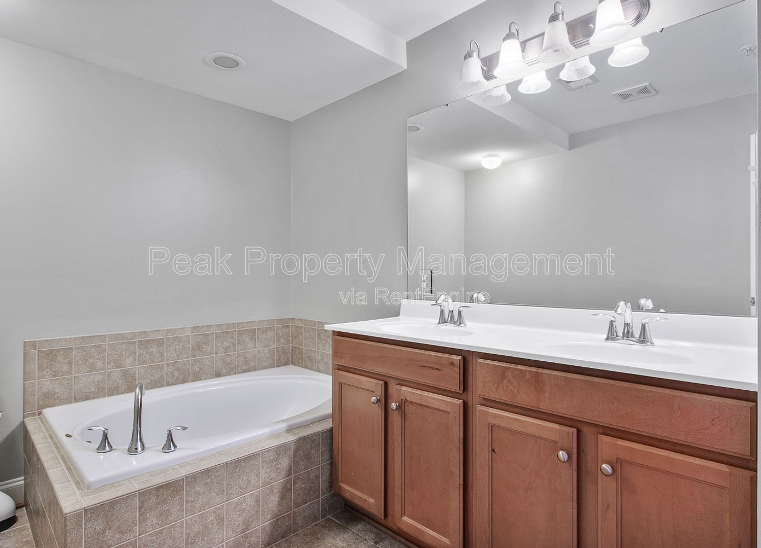 Gallery Image 25