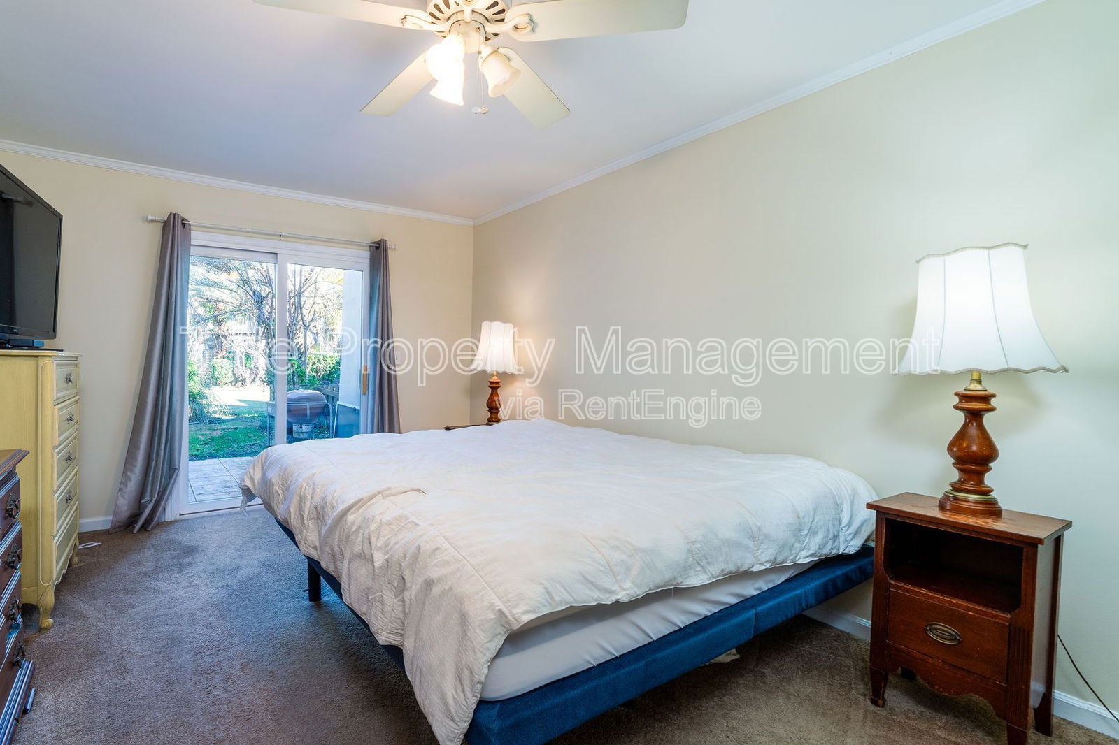 Gallery Image 16