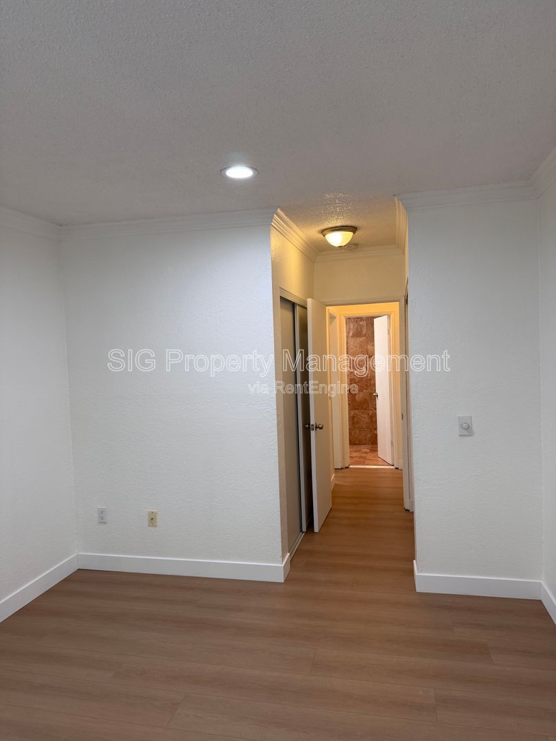 Gallery Image 20