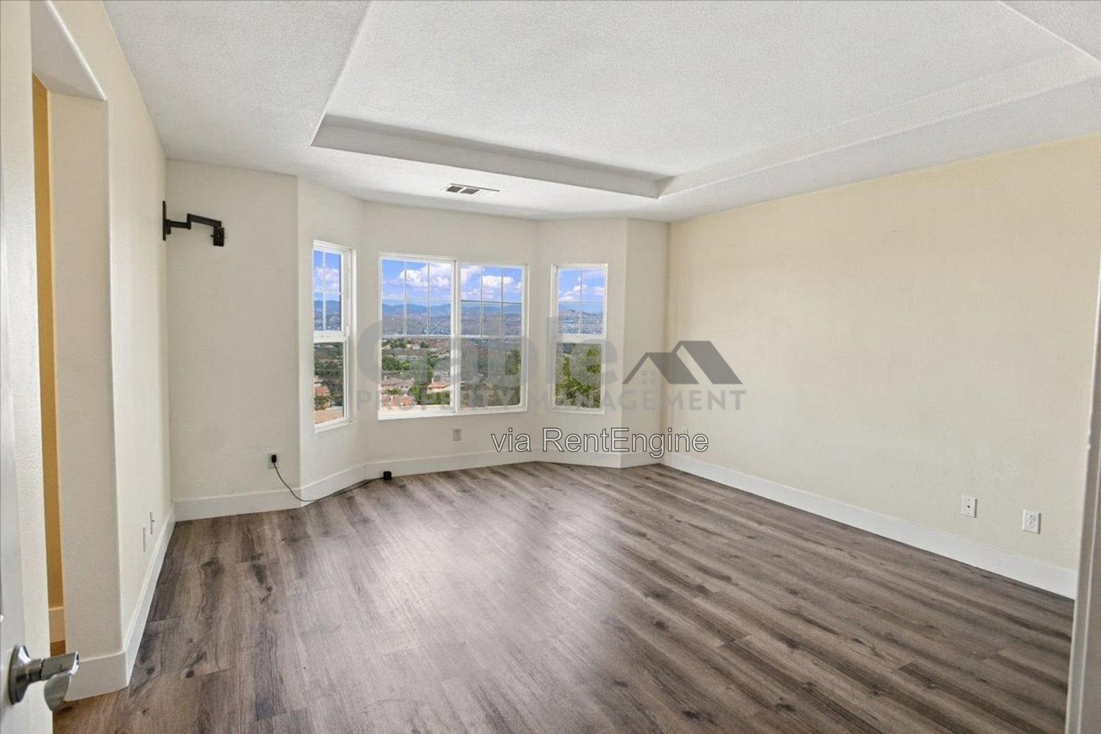 Gallery Image 15