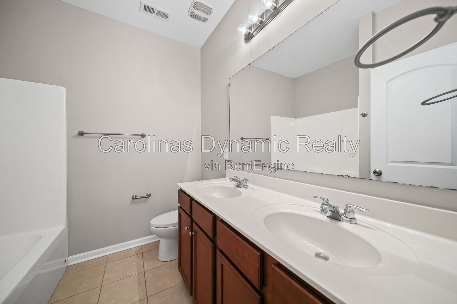 Gallery Image 25