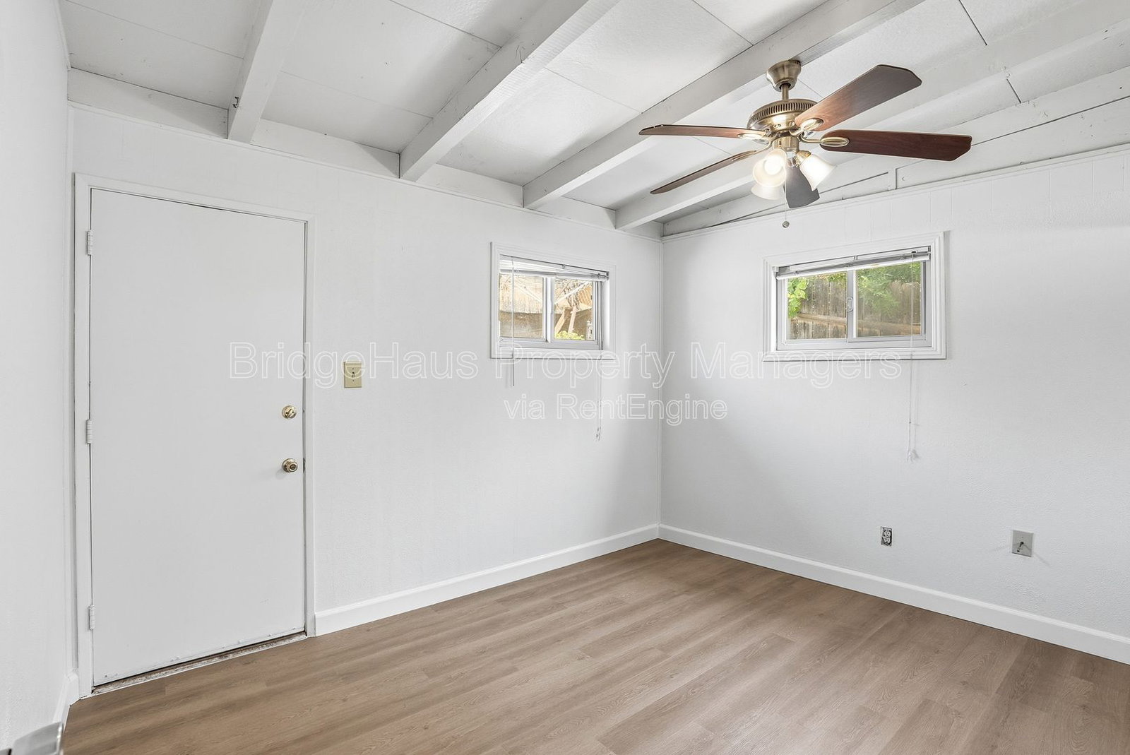 Gallery Image 37