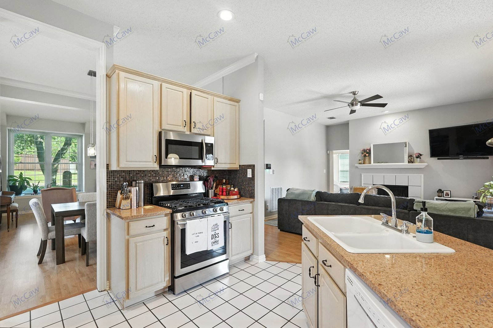 Gallery Image 9