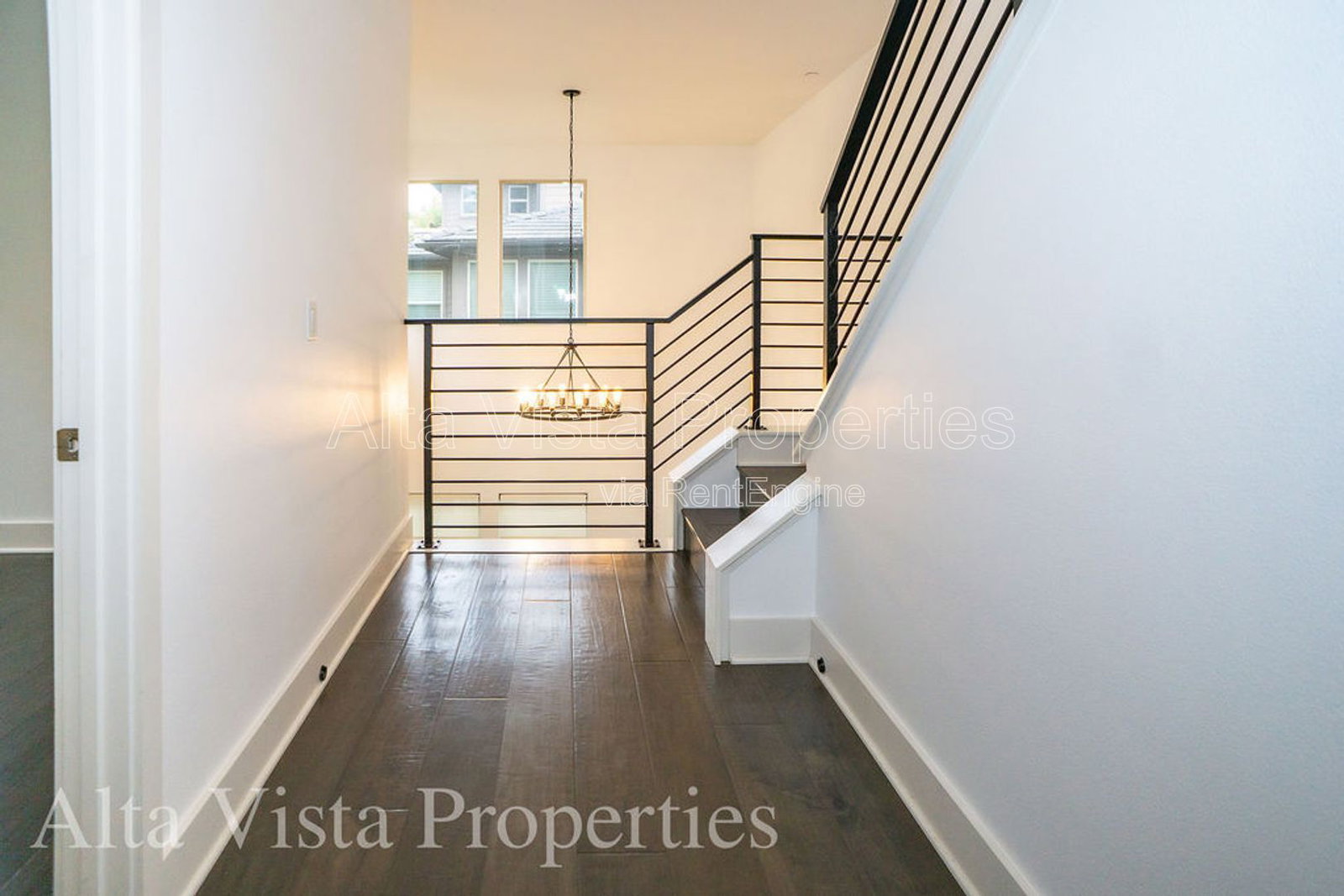 Gallery Image 18
