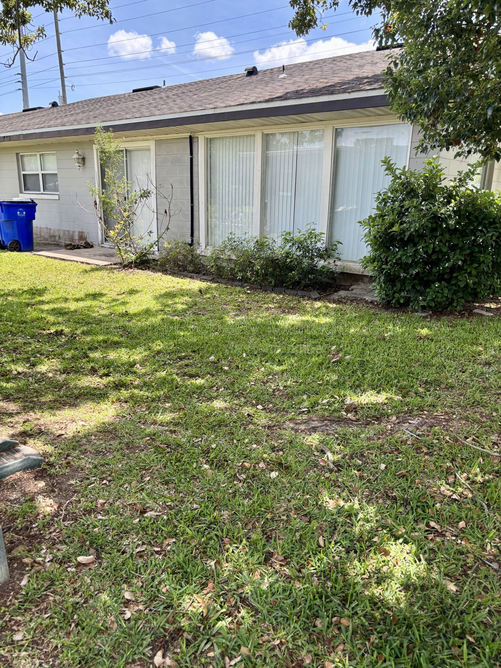 Gallery Image 16