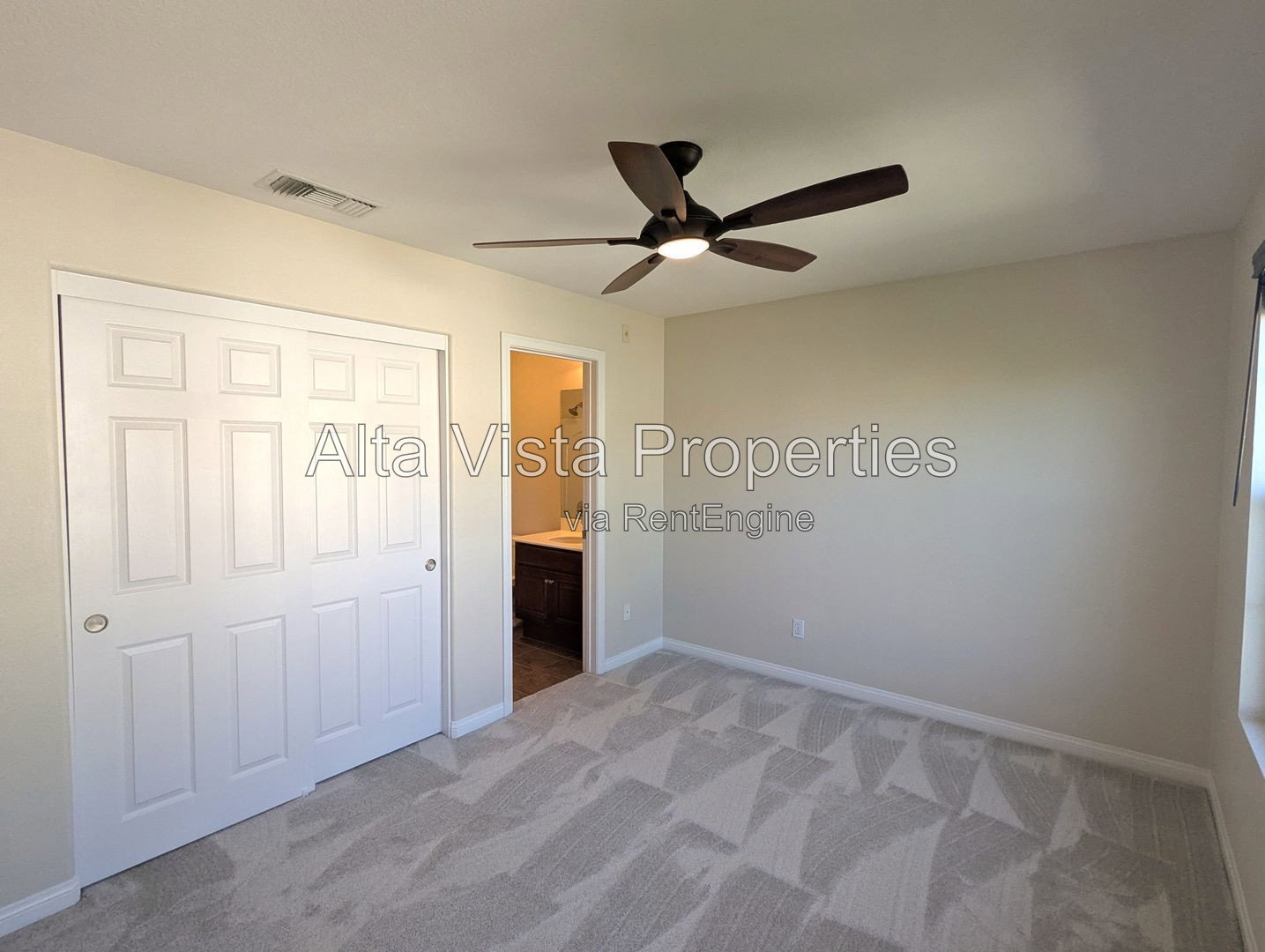 Gallery Image 20