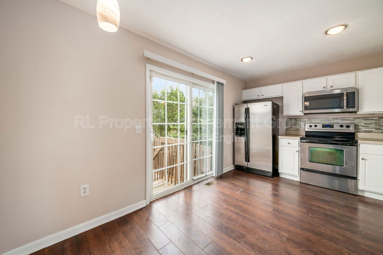 Gallery Image 12