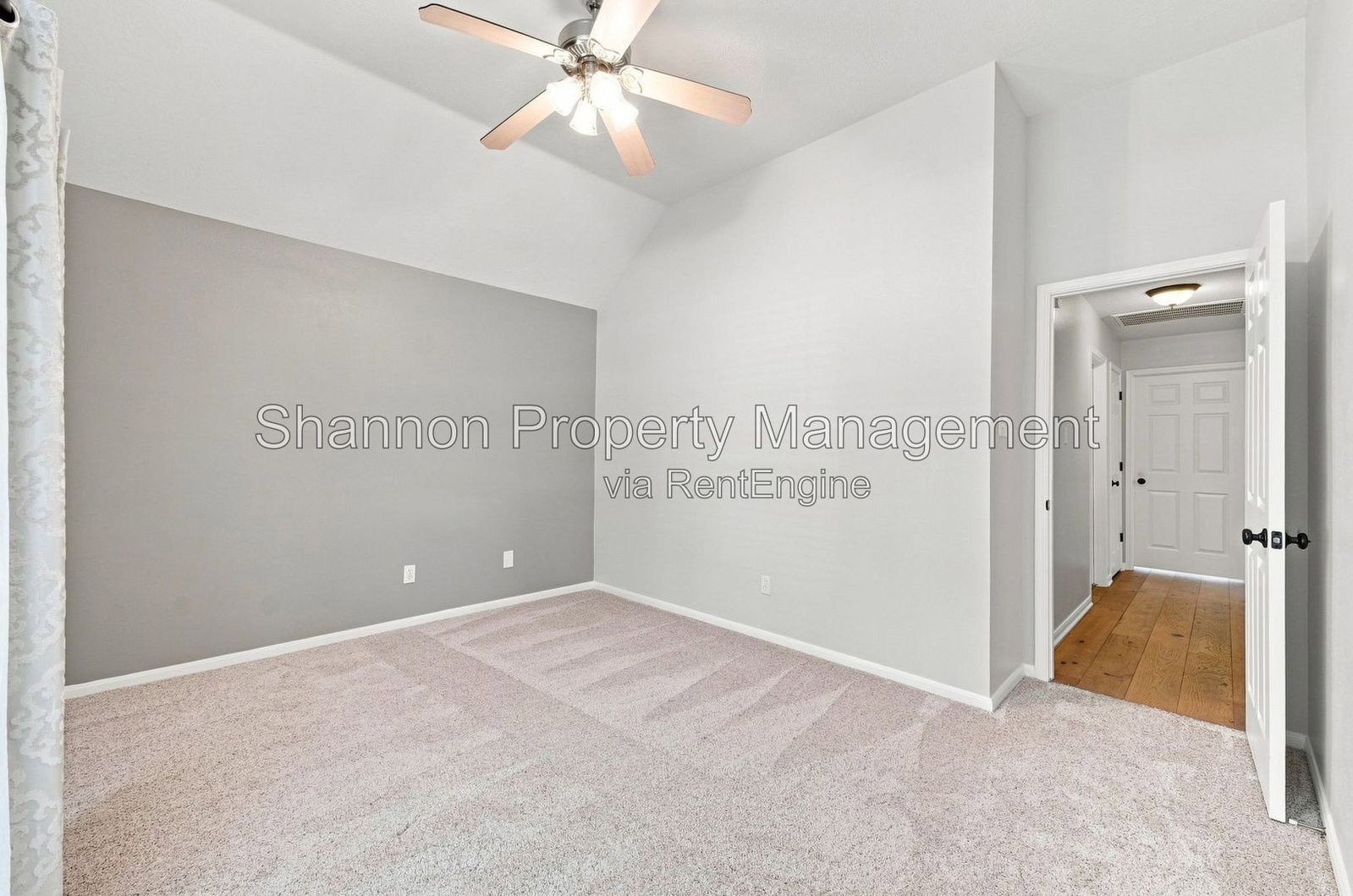 Gallery Image 25