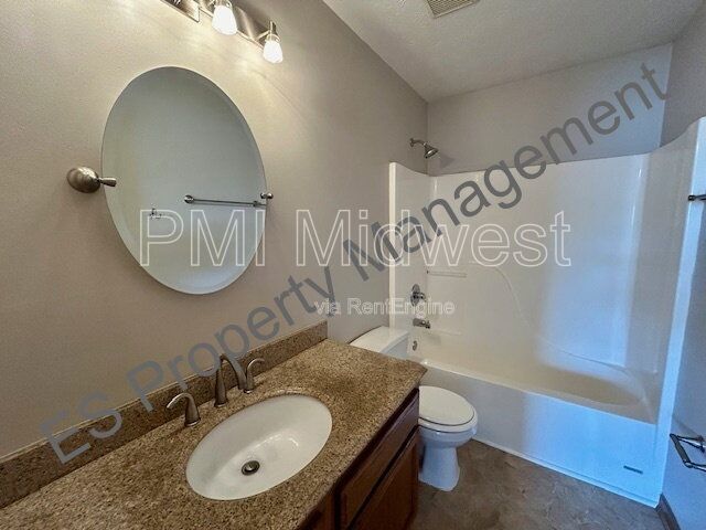 Gallery Image 18
