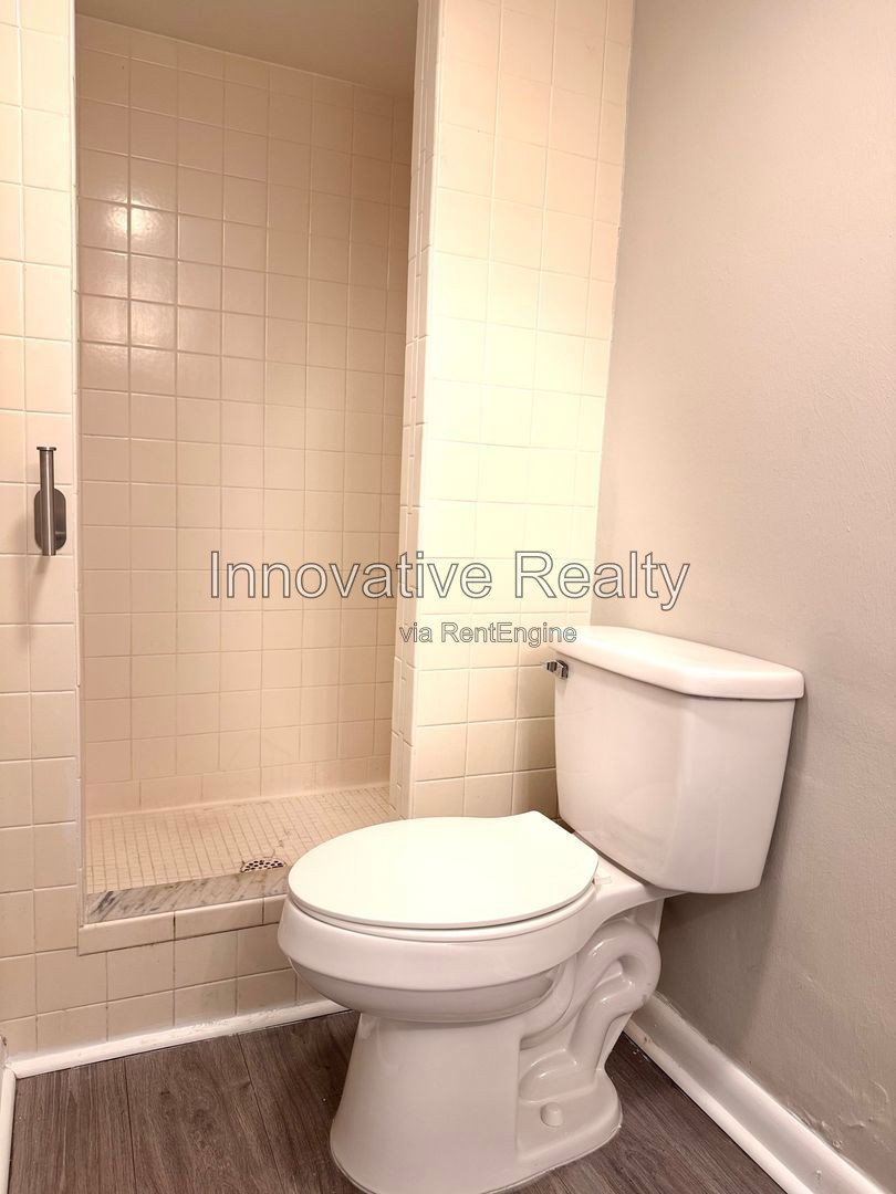 Gallery Image 13