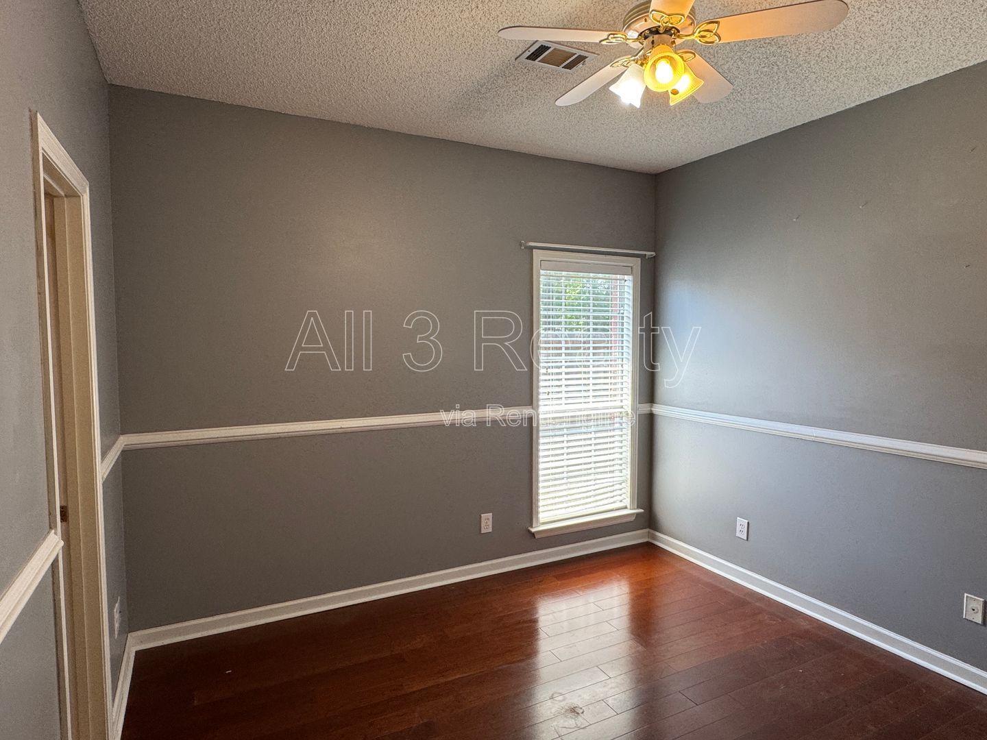 Gallery Image 34