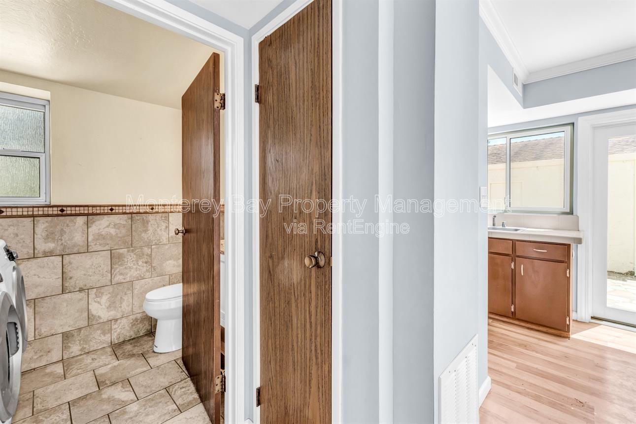 Gallery Image 21
