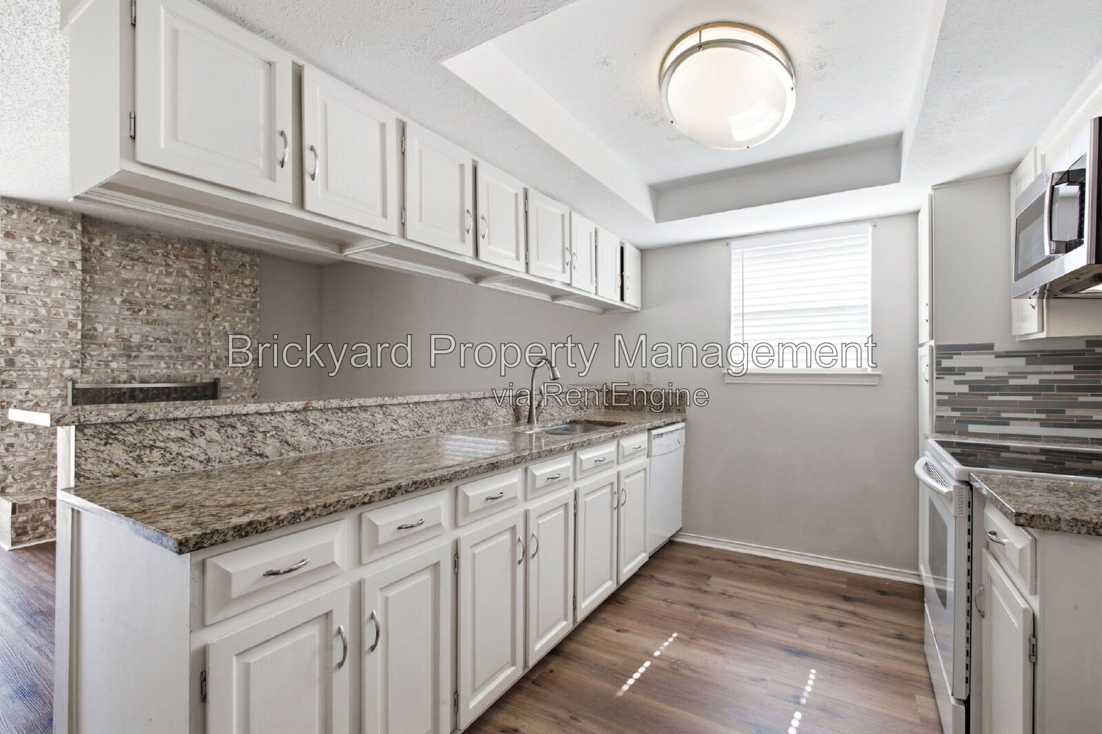 Gallery Image 15