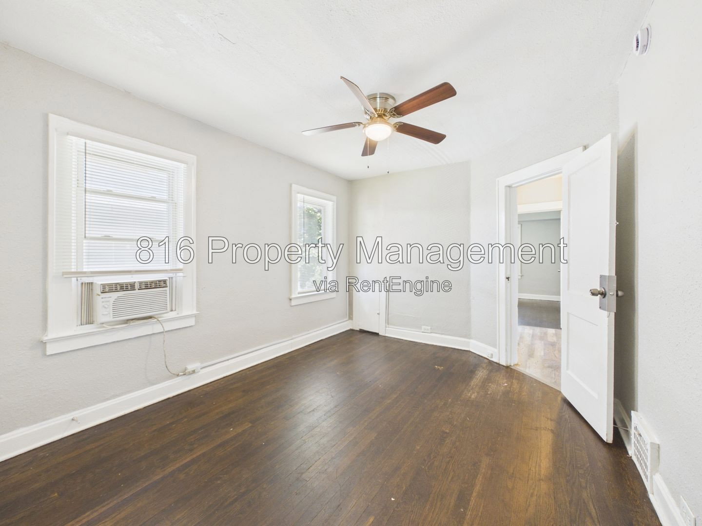 Gallery Image 13