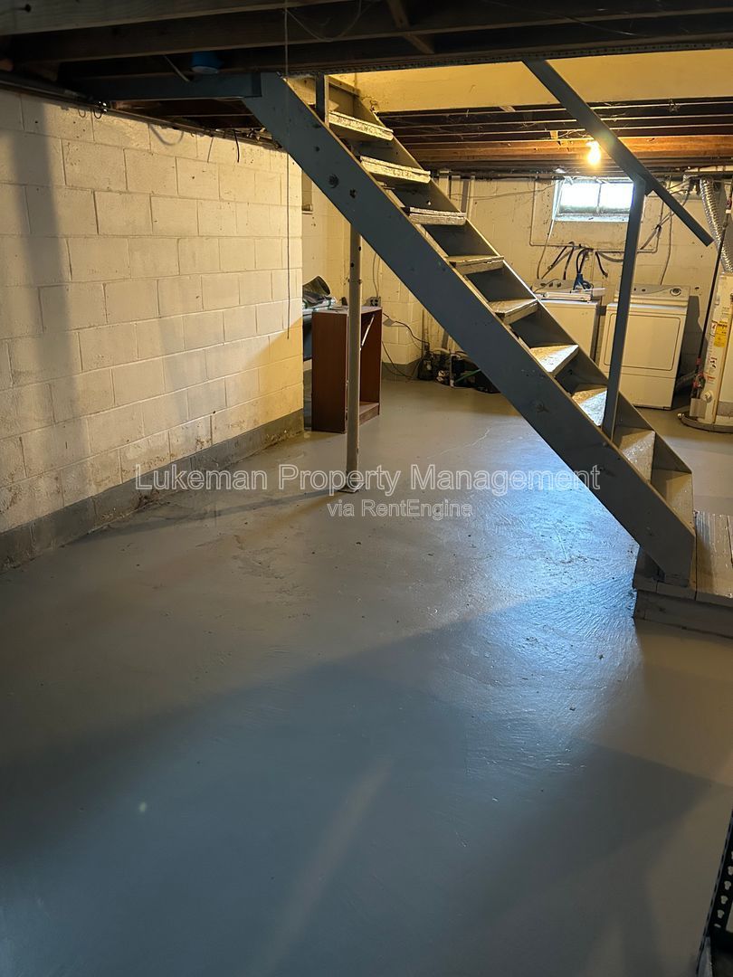 Gallery Image 27
