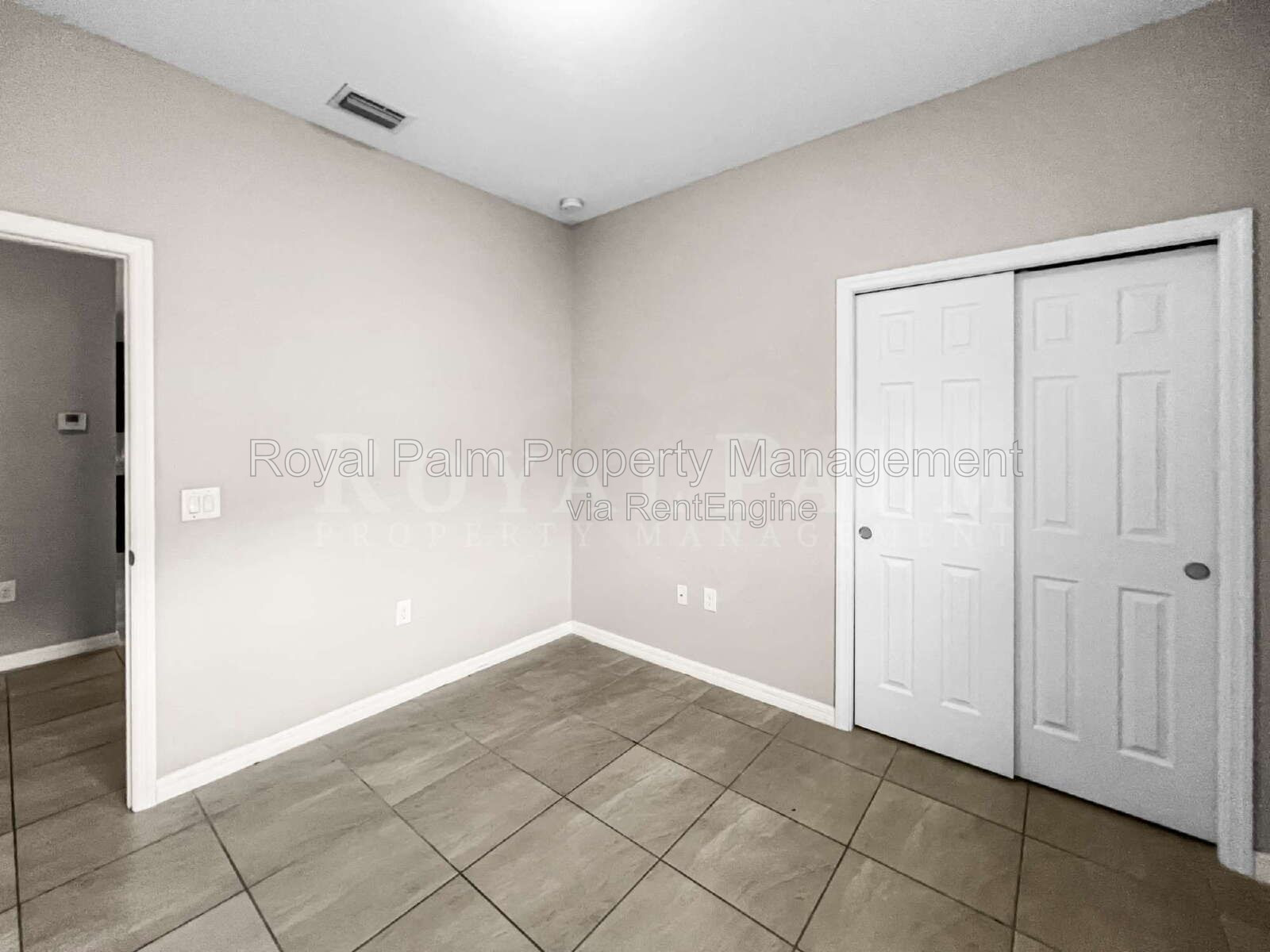 Gallery Image 19