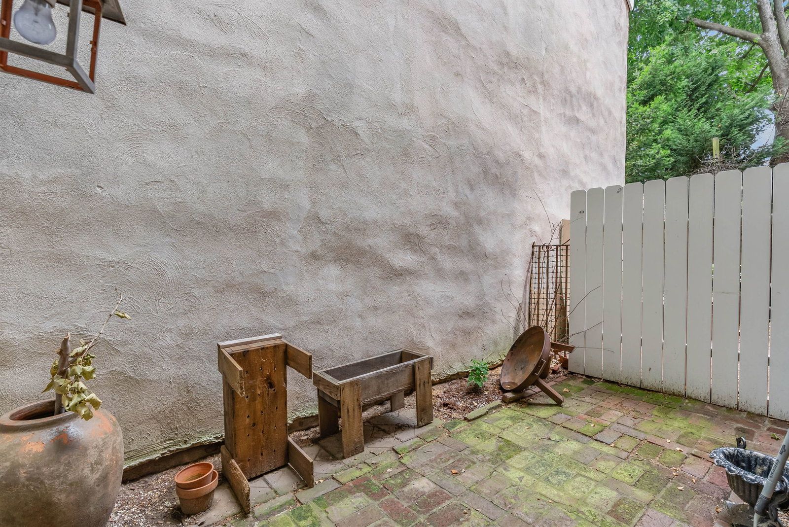 Gallery Image 11