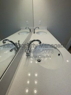 Gallery Image 33