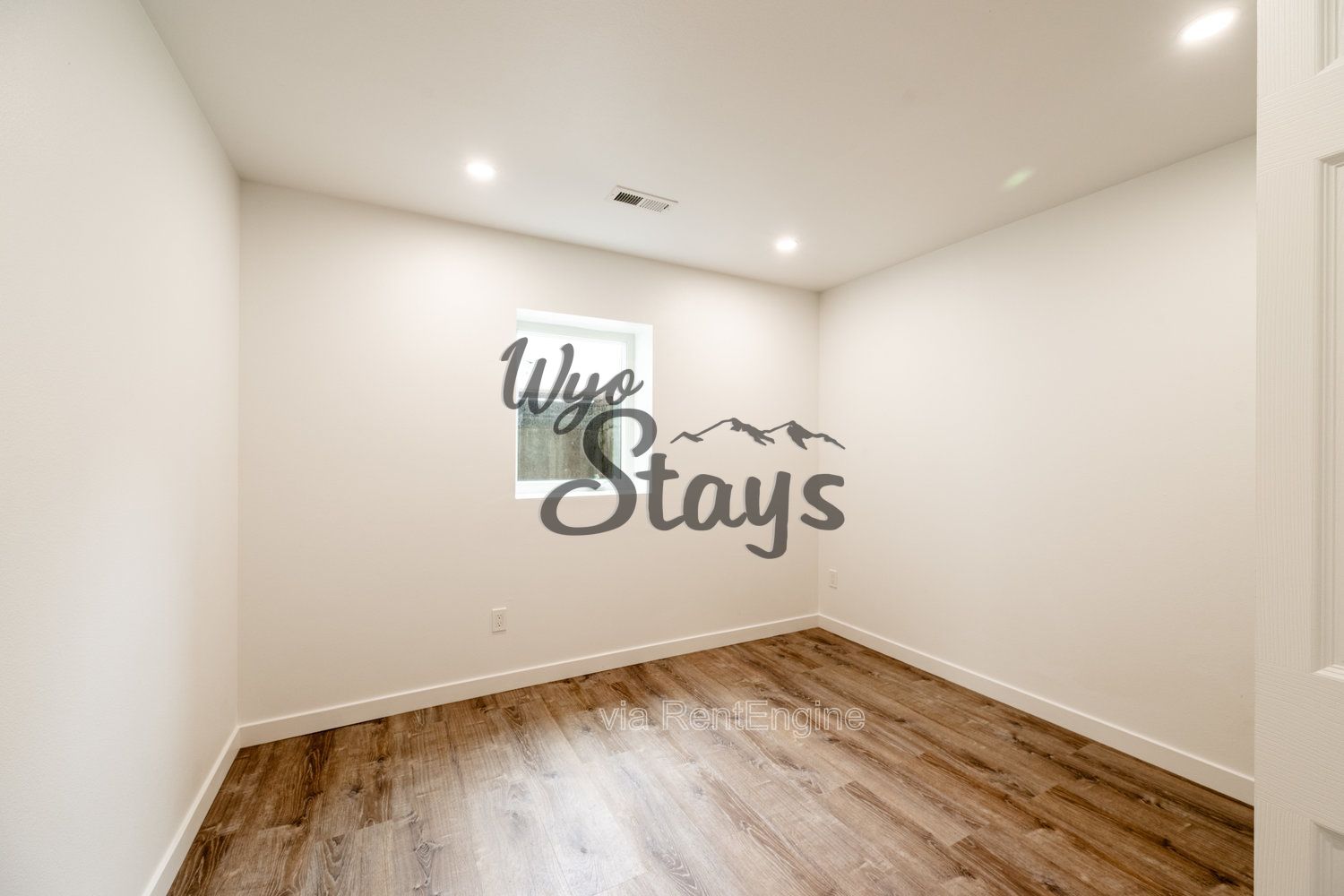 Gallery Image 19