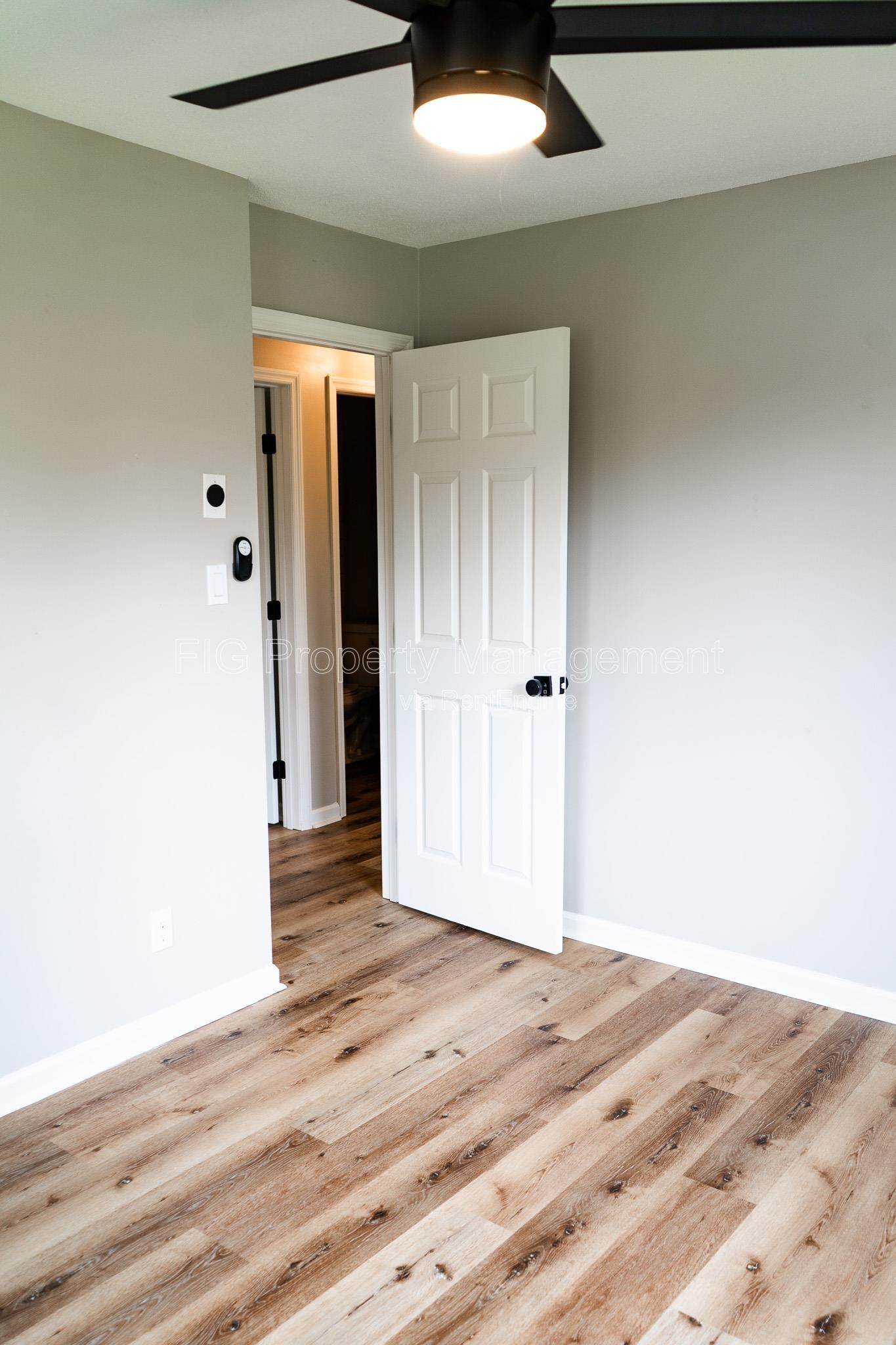 Gallery Image 19