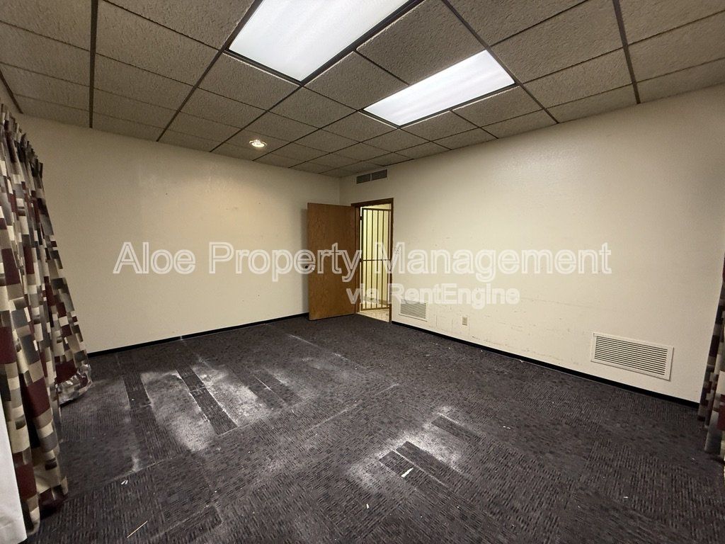 Gallery Image 25