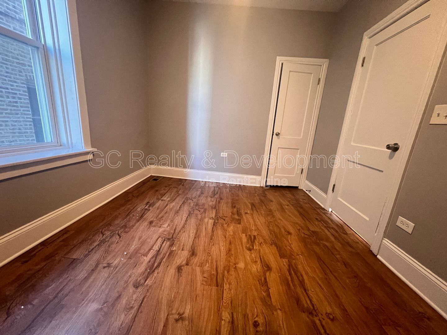 Gallery Image 14