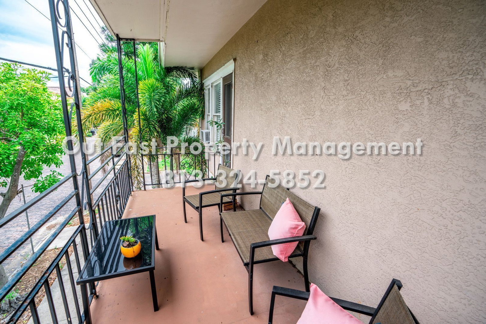 Gallery Image 13